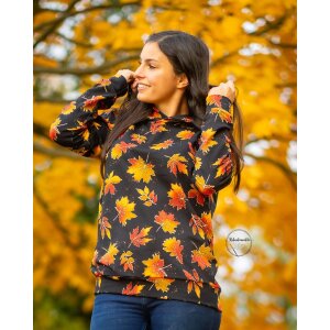 French Terry - Herbstblätter Orange Senf auf Schwarz...
